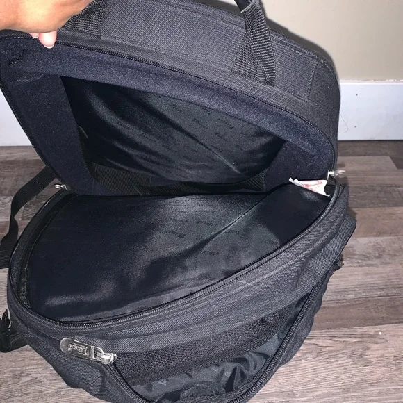 backpack!! - Picture 2 of 2